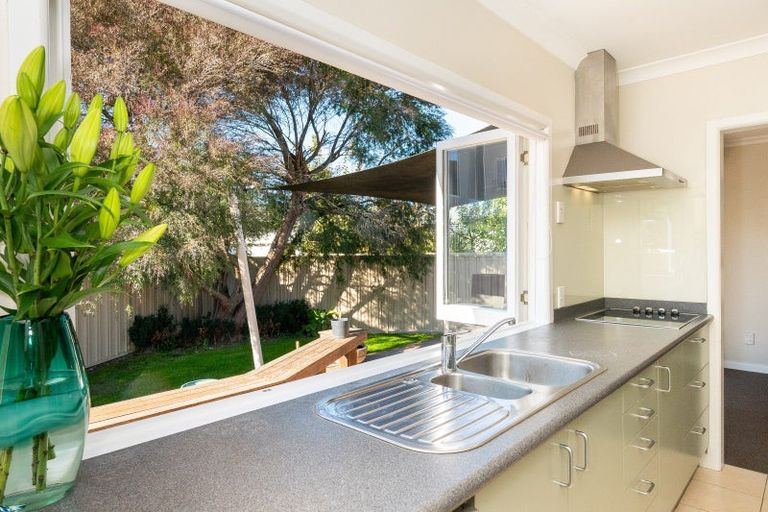 Photo of property in 17 Golding Road, Taradale, Napier, 4112