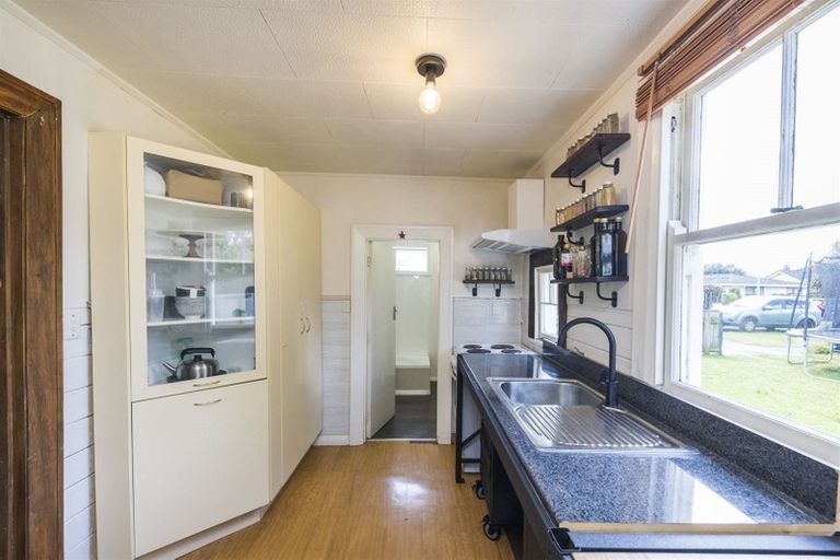 Photo of property in 4 Millar Street, Roslyn, Palmerston North, 4414