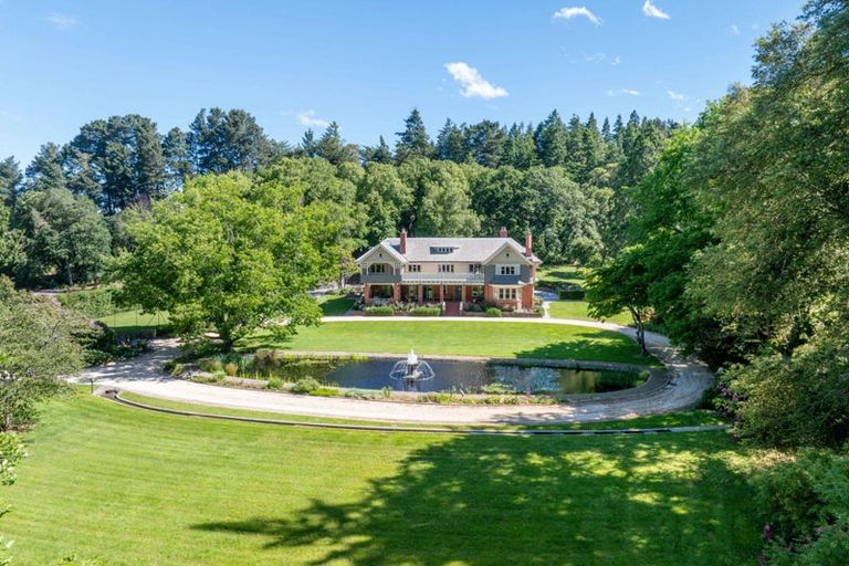 Photo of property in Racecourse Hill Homestead, 3979 West Coast Road, Darfield, 7571