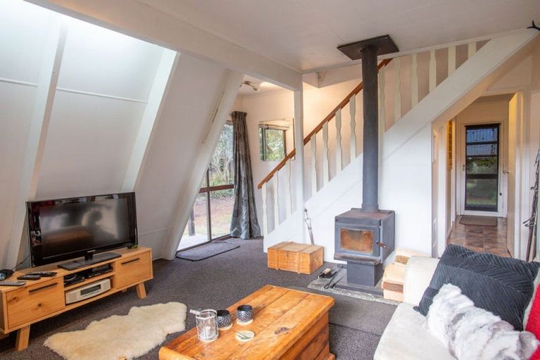 Photo of property in 9 Moore Street, Ohakune, 4625