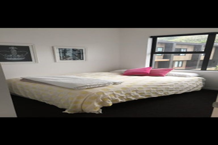 Photo of property in 20u2 Trent Street, Island Bay, Wellington, 6023