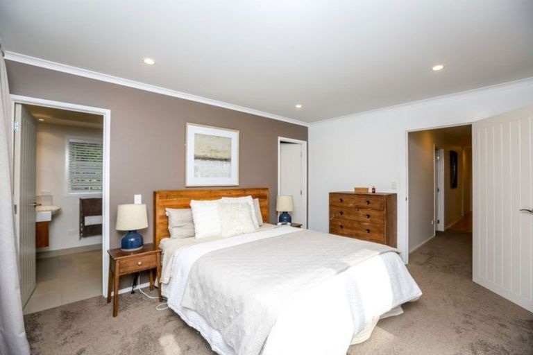 Photo of property in 3b Anderson Way, Highlands Park, New Plymouth, 4312