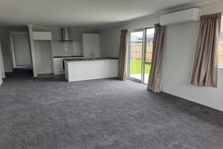 Photo of property in 7 Olivia Street, Rolleston, 7615