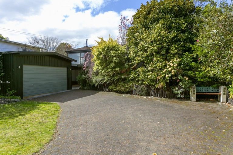 Photo of property in 32 Sunset Street, Hilltop, Taupo, 3330