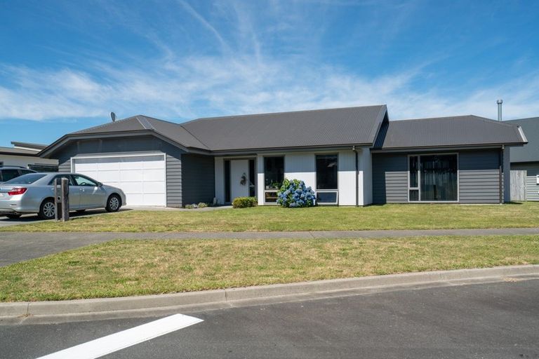 Photo of property in 120 Victory Drive, Wharewaka, Taupo, 3330