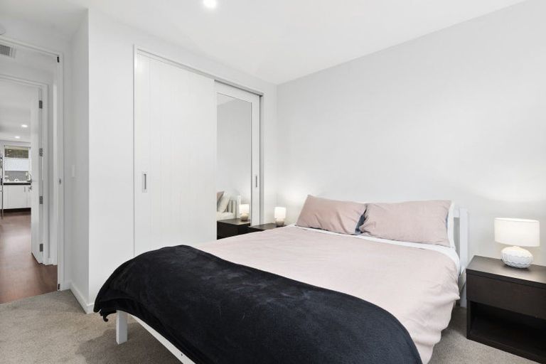 Photo of property in 1 Landsborough Lane, Wanaka, 9305