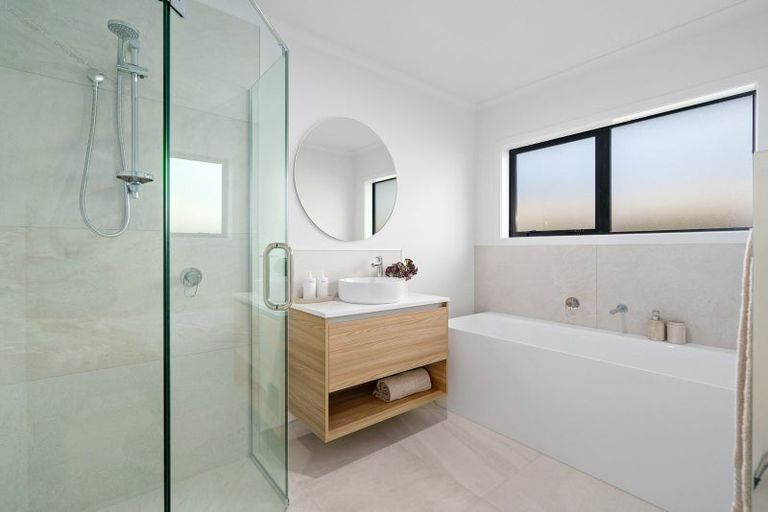Photo of property in 2 Keri Rua Road, Leamington, 3495