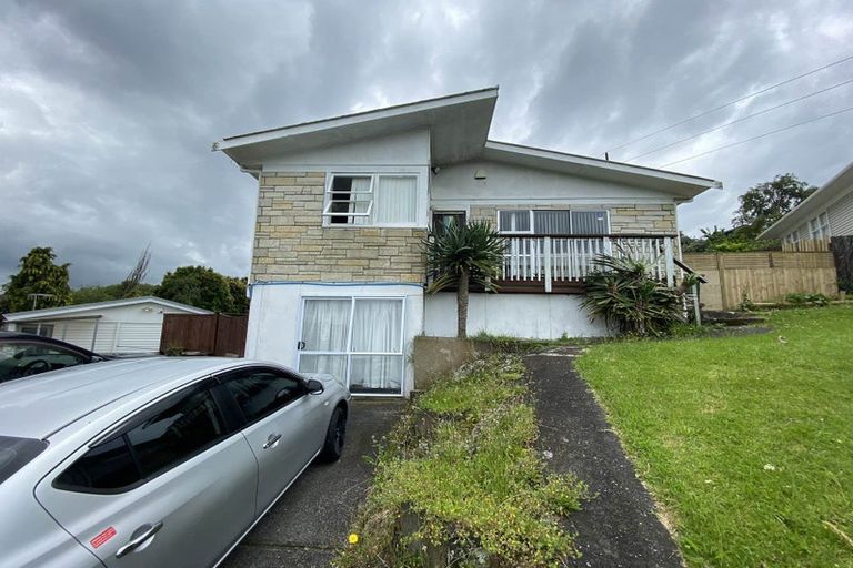 Photo of property in 19 Sunhaven Avenue, Glenfield, Auckland, 0629