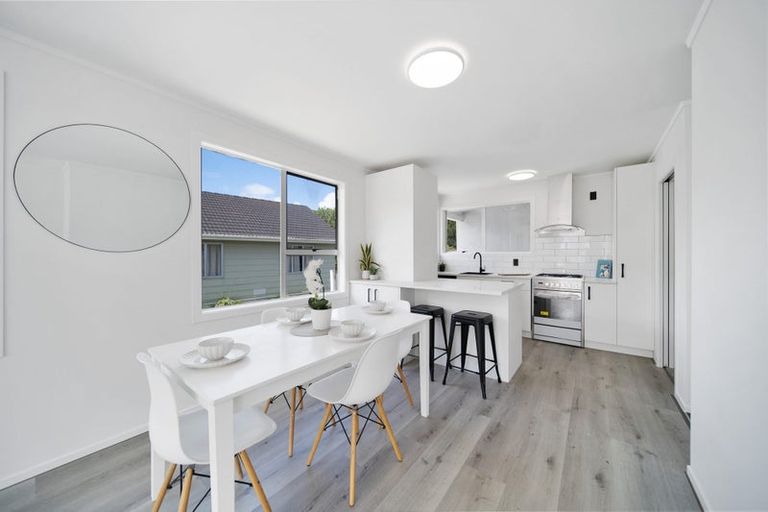 Photo of property in 5 Mikasa Place, Mangere, Auckland, 2022
