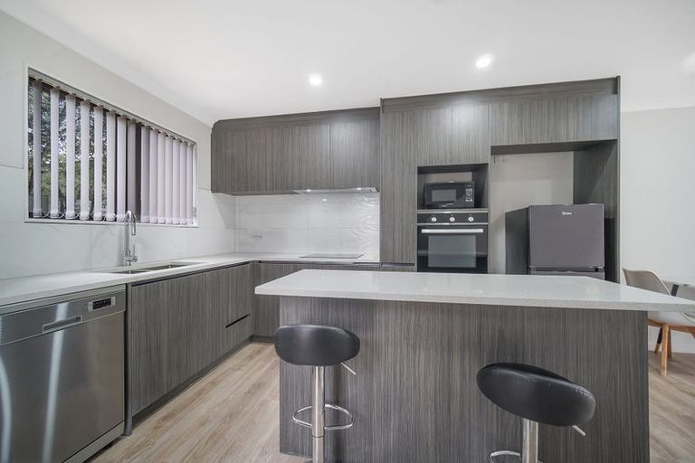 Photo of property in 18c Jupiter Street, Rosehill, Papakura, 2113