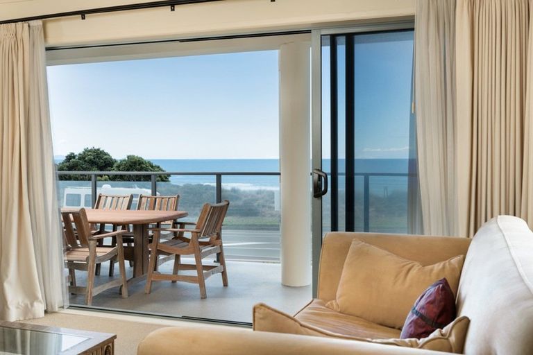 Photo of property in 308/178 Marine Parade, Mount Maunganui, 3116