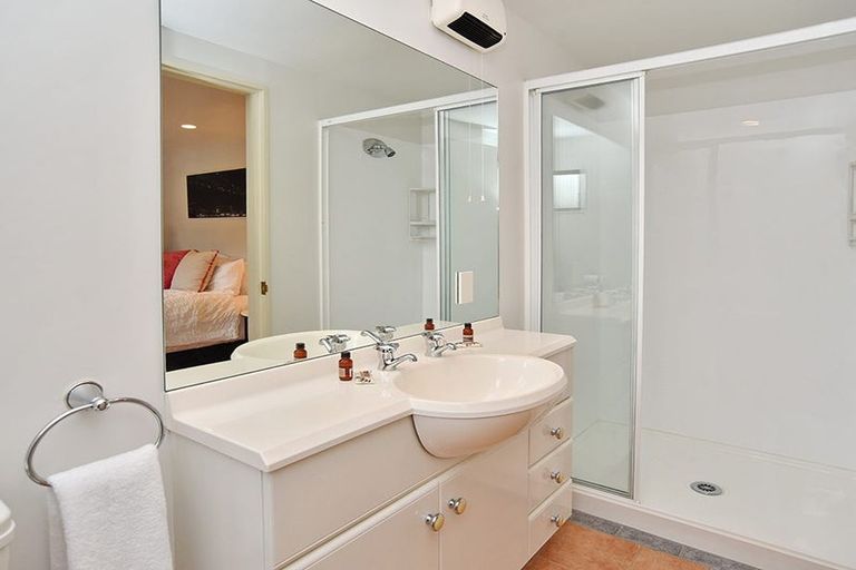 Photo of property in 6/69 Carlton Mill Road, Merivale, Christchurch, 8014