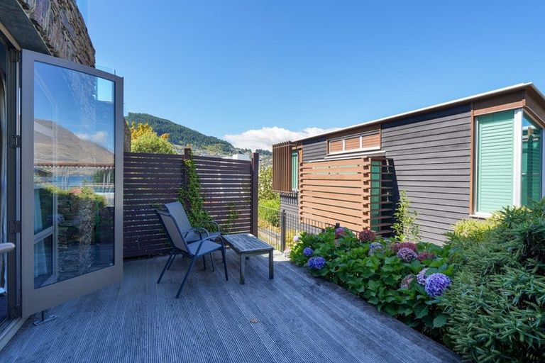 Photo of property in Lake Street Apartments, 10/8 Lake Street, Queenstown, 9300