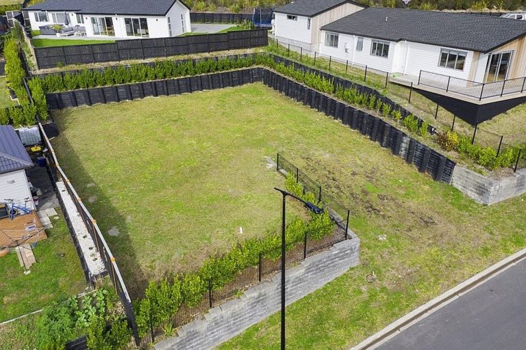 Photo of property in 3 Somerset Place, Stanmore Bay, Whangaparaoa, 0932