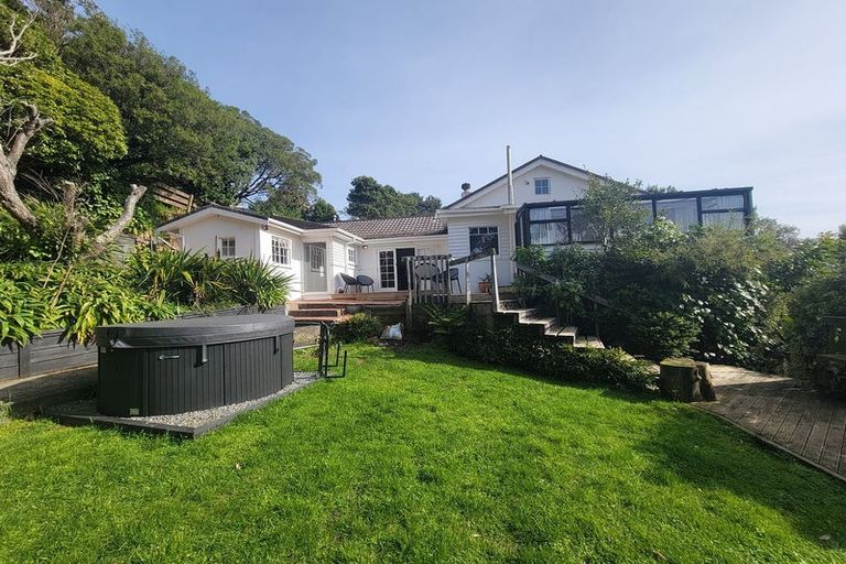 Photo of property in 212 Barnard Street, Wadestown, Wellington, 6012