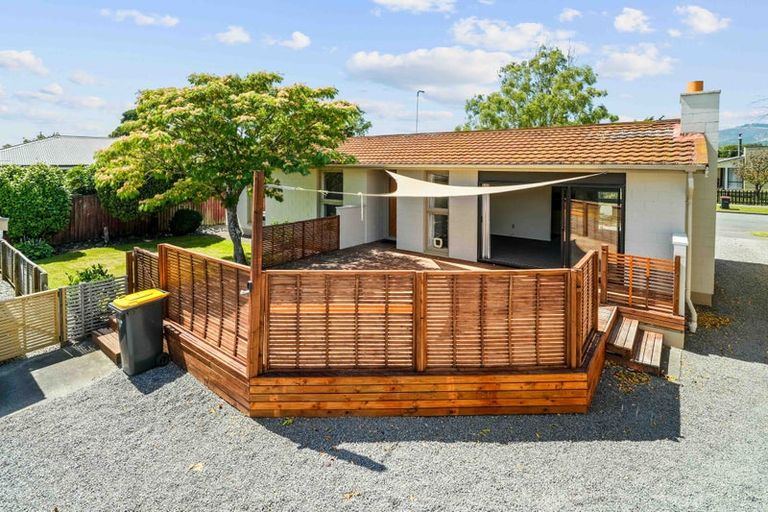 Photo of property in 33 West-watson Avenue, Hillmorton, Christchurch, 8025