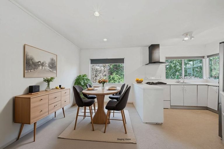 Photo of property in 131c View Road, Sunnyvale, Auckland, 0612