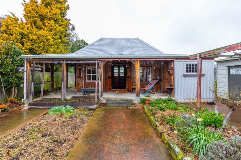 Photo of property in 248 Knowles Street, Mairehau, Christchurch, 8052