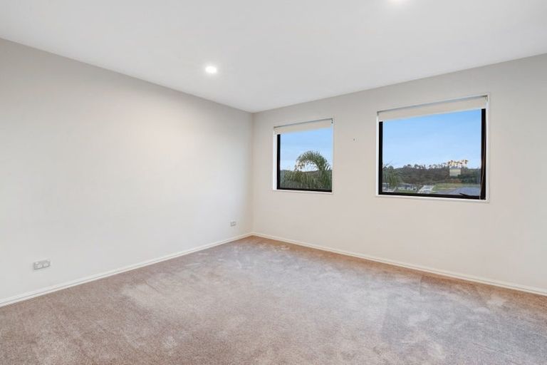 Photo of property in 241 West Hoe Heights, Orewa, 0931