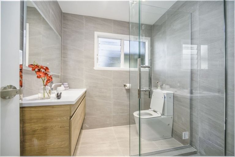 Photo of property in 145 Portage Road, New Lynn, Auckland, 0600