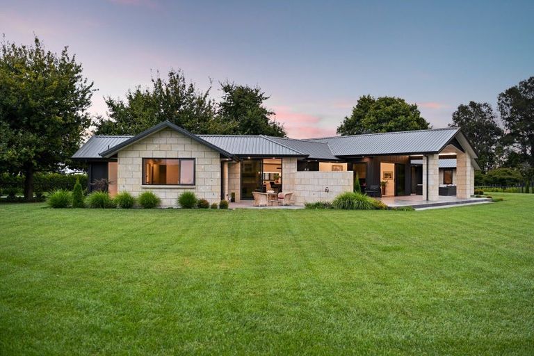 Photo of property in 300 Pickering Road, Tamahere, Hamilton, 3283