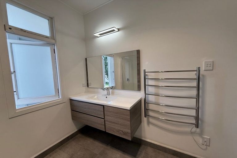 Photo of property in 36 William Street, Petone, Lower Hutt, 5012