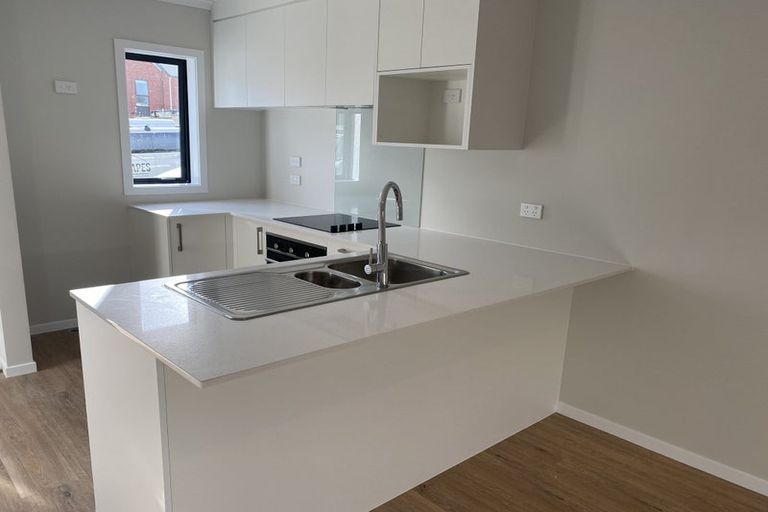 Photo of property in 37/125b Metcalfe Road, Auckland, 0612