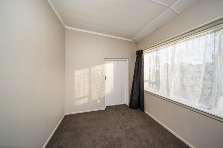 Photo of property in 2 Hamlet Street, Stratford, 4332