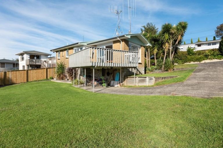 Photo of property in 1 Fern Way, Brookfield, Tauranga, 3110