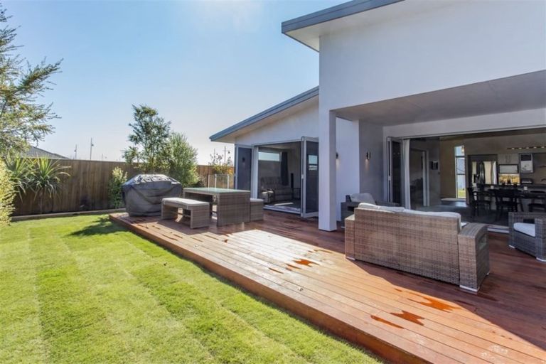 Photo of property in 7 Waipara Road, Pegasus, 7612