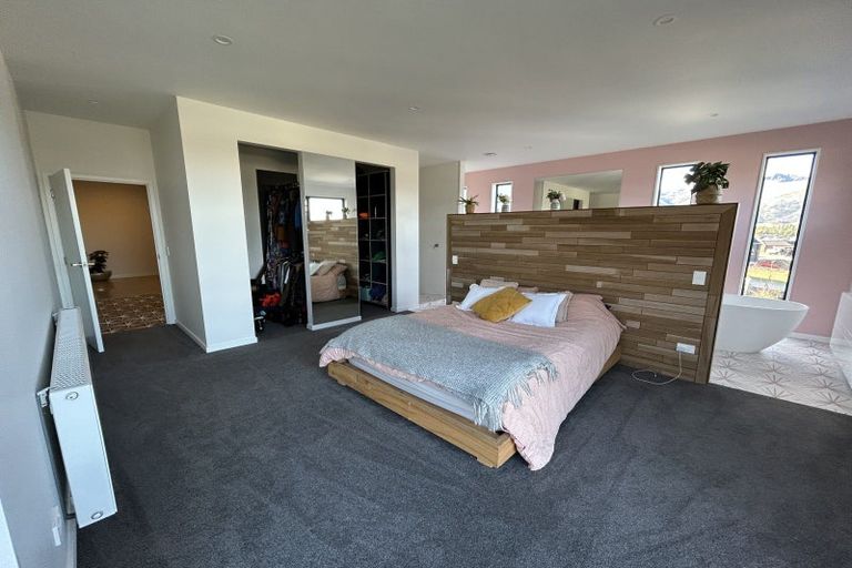 Photo of property in Cemetery Road, Lake Hawea, 9382