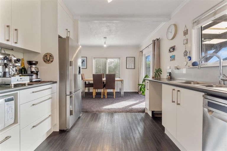 Photo of property in 17 Maitland Avenue, Stoke, Nelson, 7011