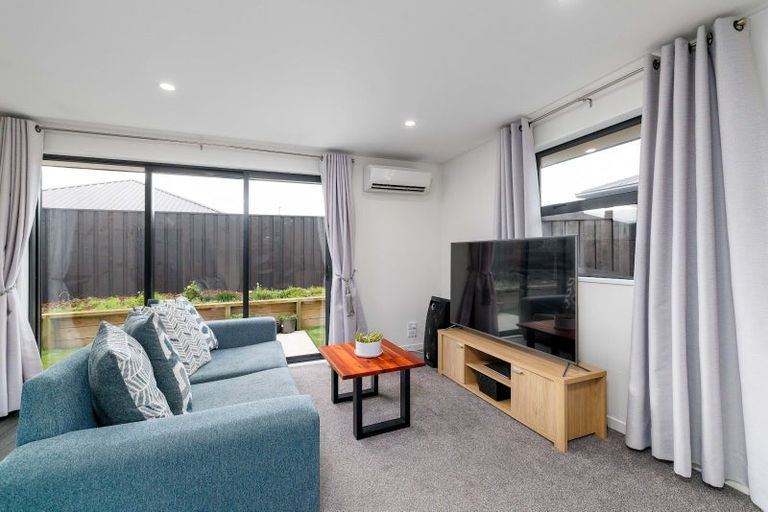 Photo of property in 5 Jean Batten Lane, Rolleston, 7615