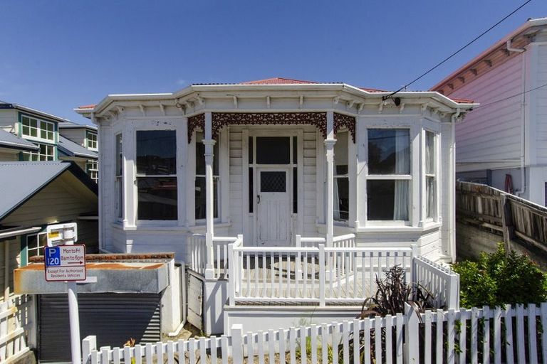 Photo of property in 9 Colombo Street, Newtown, Wellington, 6021