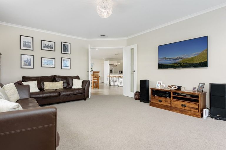 Photo of property in 123 Palm Springs Boulevard, Papamoa Beach, Papamoa, 3118