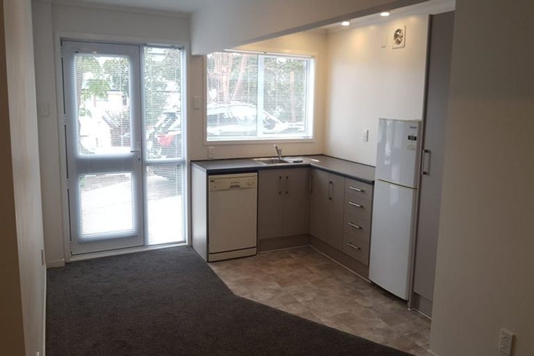 Photo of property in 25 Okareka Place, Pakuranga Heights, Auckland, 2010