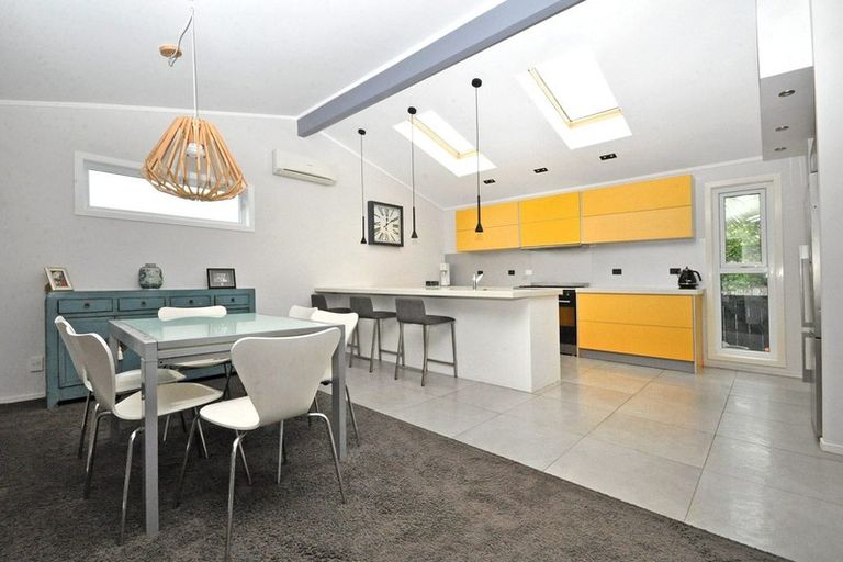 Photo of property in 136 Glamorgan Drive, Torbay, Auckland, 0630