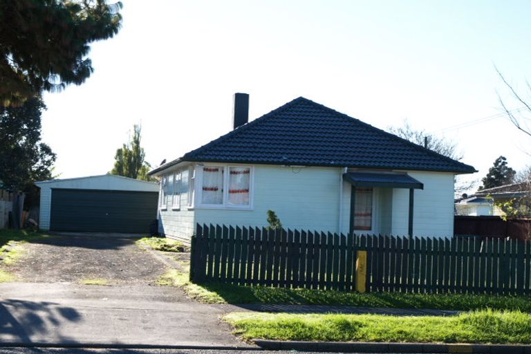 Photo of property in 25 Henwood Road, Mangere East, Auckland, 2024