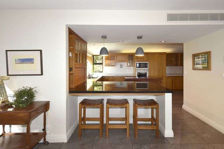 Photo of property in 12 Overdale Drive, Cashmere, Christchurch, 8022