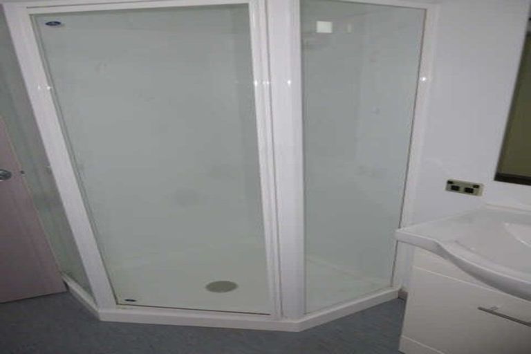 Photo of property in 1/60 Stanmore Road, Linwood, Christchurch, 8011