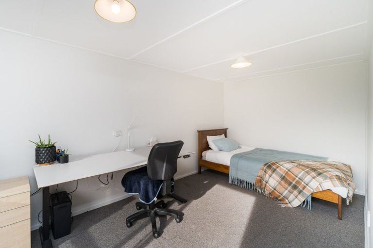 Photo of property in 74 Lincoln Street, Ashhurst, 4810