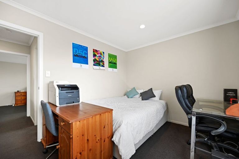 Photo of property in 202 Old Farm Road, Hamilton East, Hamilton, 3216