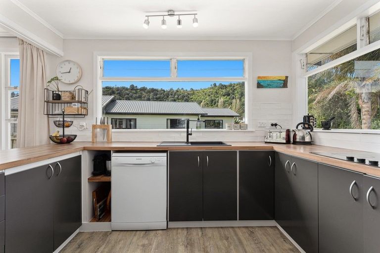 Photo of property in 21 Salonika Street, Whakatane, 3120