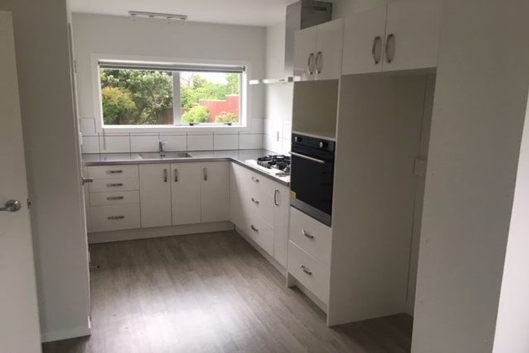 Photo of property in 8a Alister Way, Churton Park, Wellington, 6037