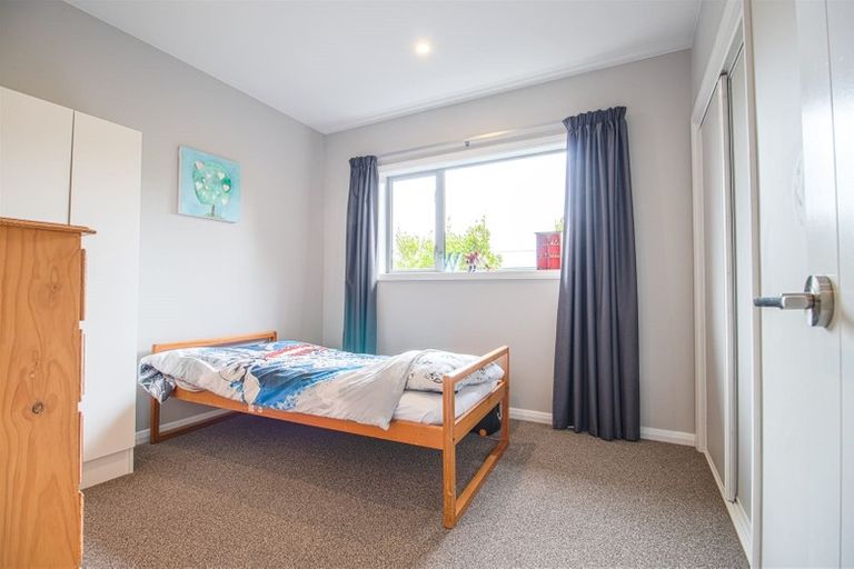 Photo of property in 25a Leistrella Road, Hoon Hay, Christchurch, 8025
