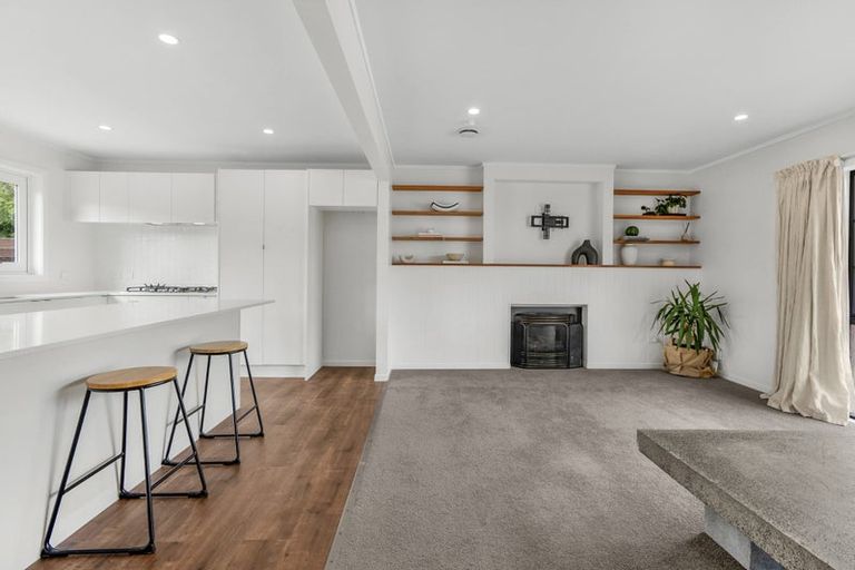 Photo of property in 20 Barberry Grove, Maungaraki, Lower Hutt, 5010
