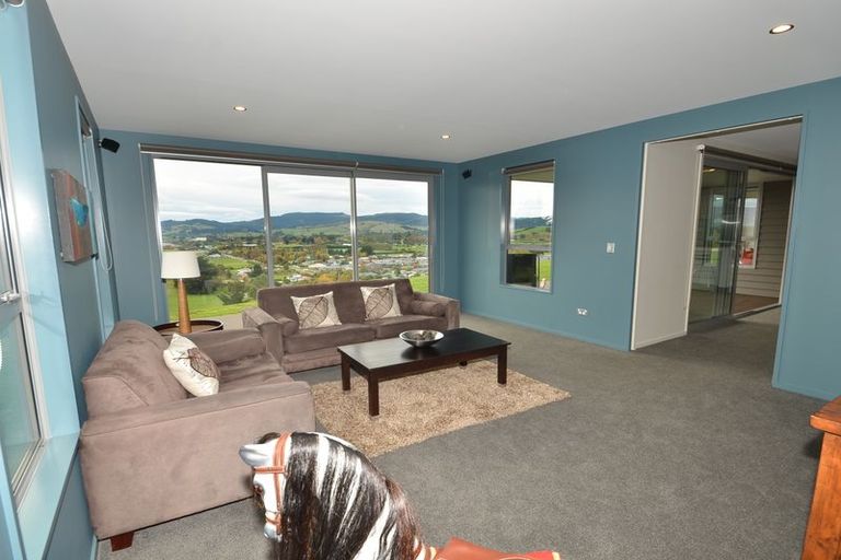 Photo of property in 198 Gladstone Road North, Mosgiel, 9024