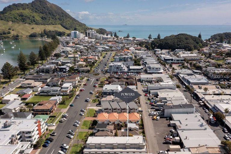 Photo of property in 4/35 Victoria Road, Mount Maunganui, 3116