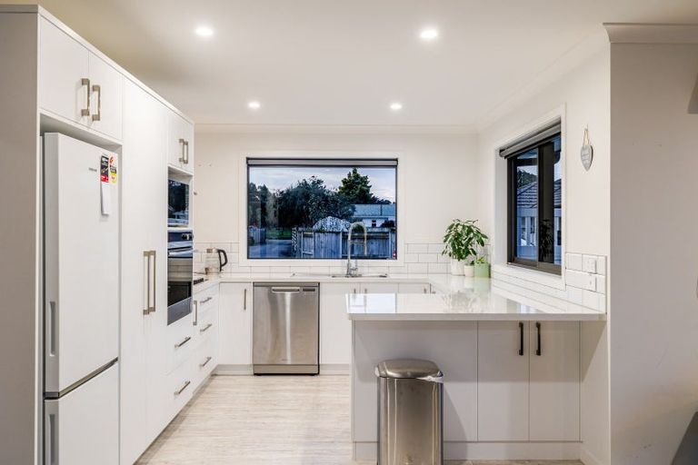 Photo of property in 12 Peckham Lane, Ashhurst, 4810