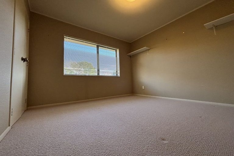 Photo of property in 33 Carnoustie Drive, Wattle Downs, Auckland, 2103